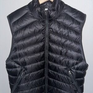 lululemon athletica Men's Midnight Black Quilted Vest